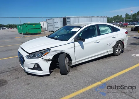 2018 Hyundai Sonata Se из США, поврежденный, VIN 5NPE24AF6JH667007